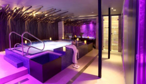 Отель Hotel Las Treixas  Пуэбла-Де-Санабриа